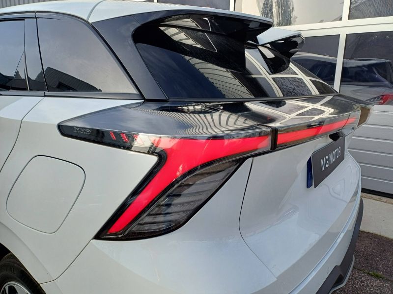 Théobald Occasion MG4 Electrique Berline Blanc